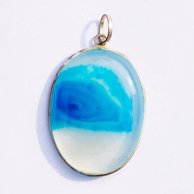 MantraMani® Nicolo Onyx Crystal Oval Pendant