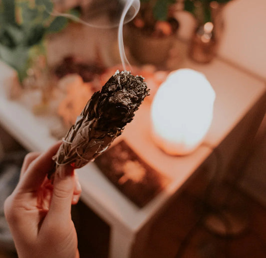 MantraManiยฎ Himalayan Organic White Sage Smudge Stick for Sacred cleansing โข Aura purification โข Himalayan energy