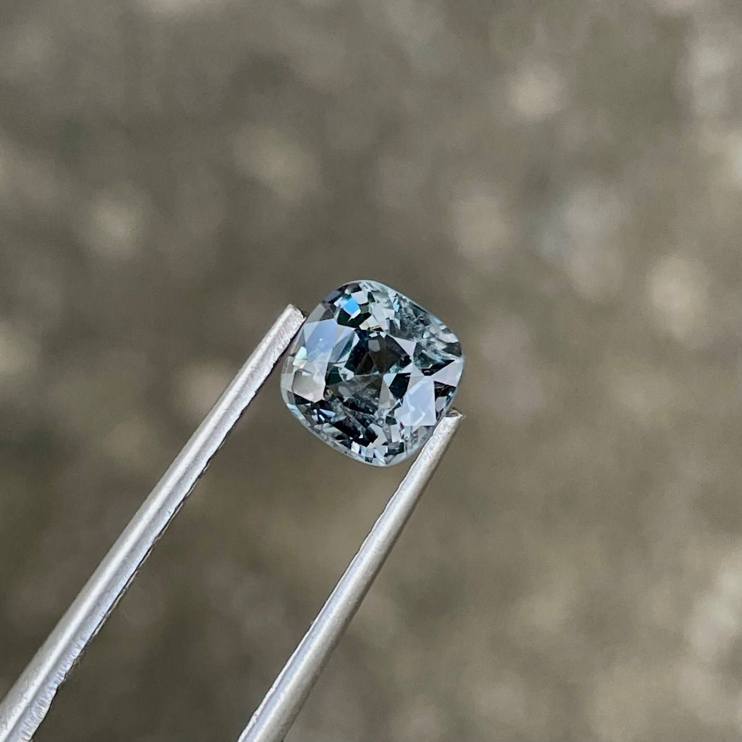 MantraMani Spinel Loose Gemstone – Authentic, Lab Certified | India - Angle 3
