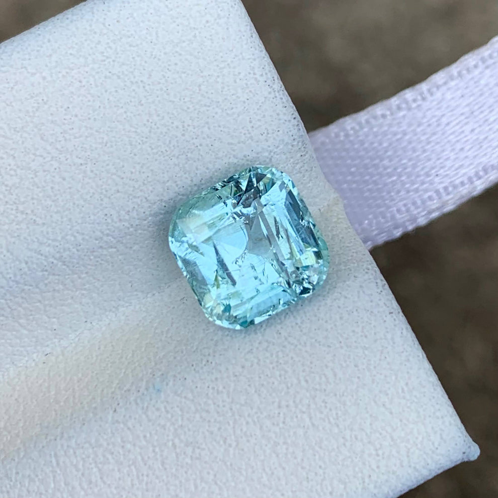 MantraMani Aquamarine Loose Gemstone – Authentic, Lab Certified | India - Angle 2