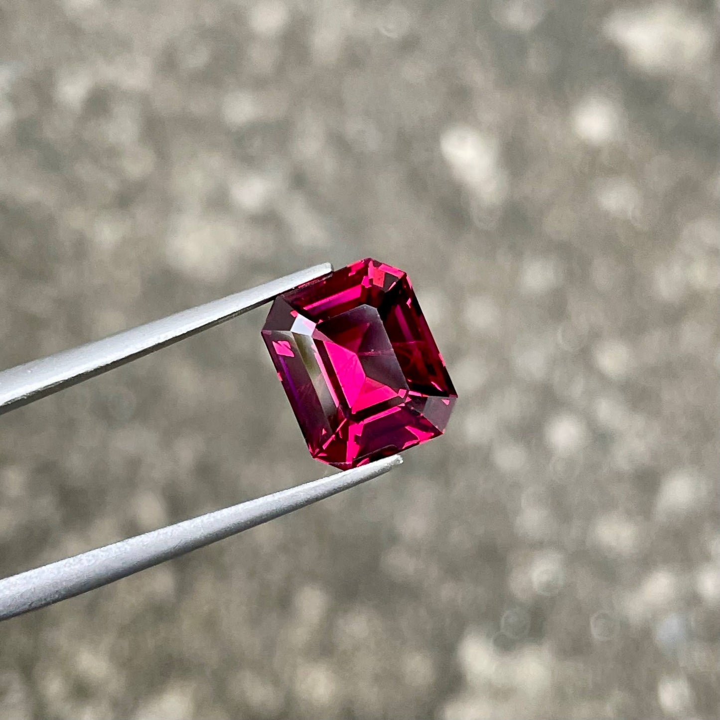 MantraMani Garnet Loose Gemstone – Authentic, Lab Certified | India - Angle 3