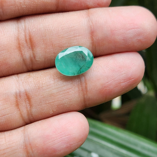 MantraMani® Emerald (Panna) Zambian Gemstone- 6.65 Carat - MantraMani® Authentic Vedic Gemstone