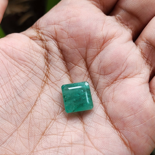 MantraMani® Emerald (Panna) Zambian Gemstone- 5.84 Carat - MantraMani® Authentic Vedic Gemstone