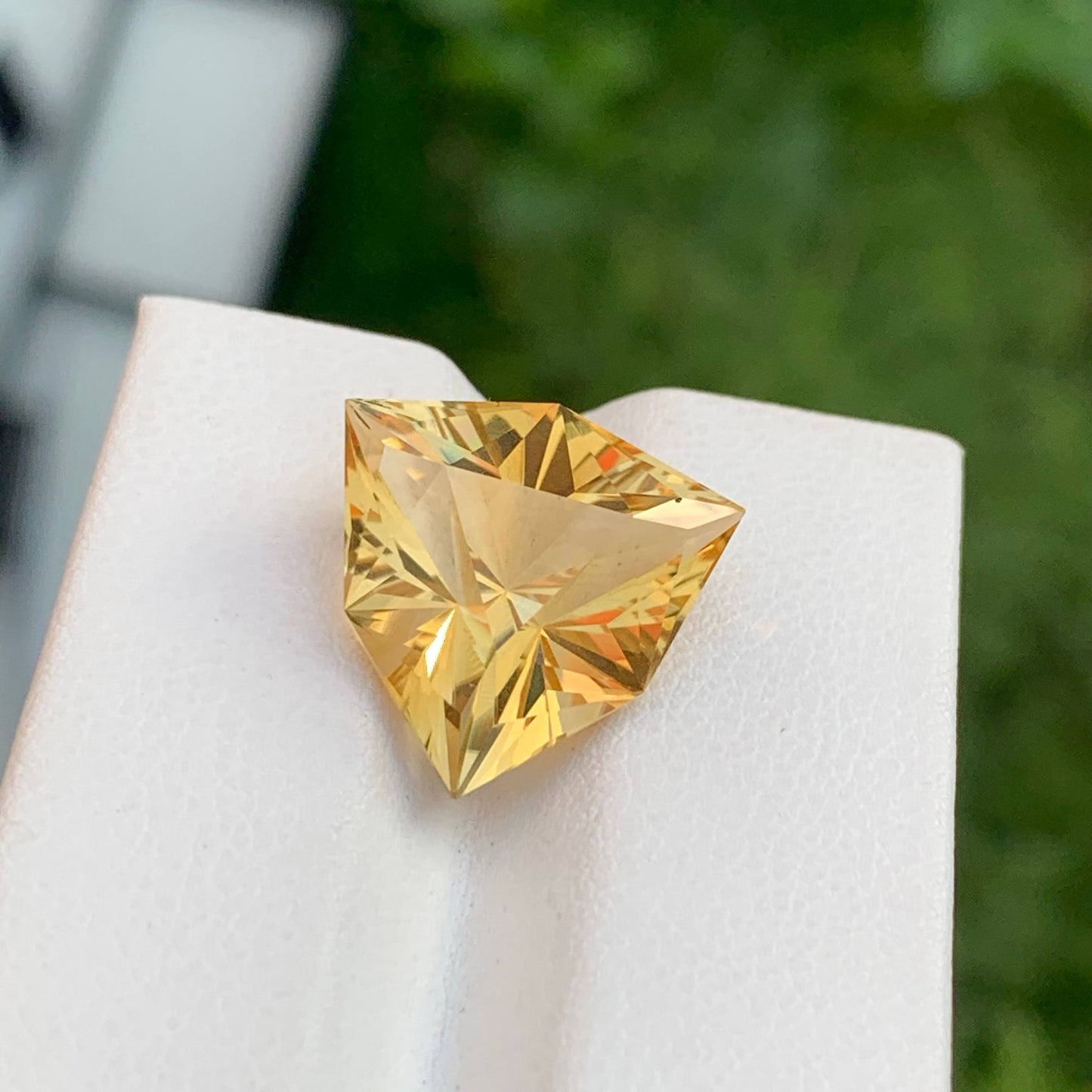 MantraMani Citrine Loose Gemstone – Authentic, Lab Certified | India - Angle 3