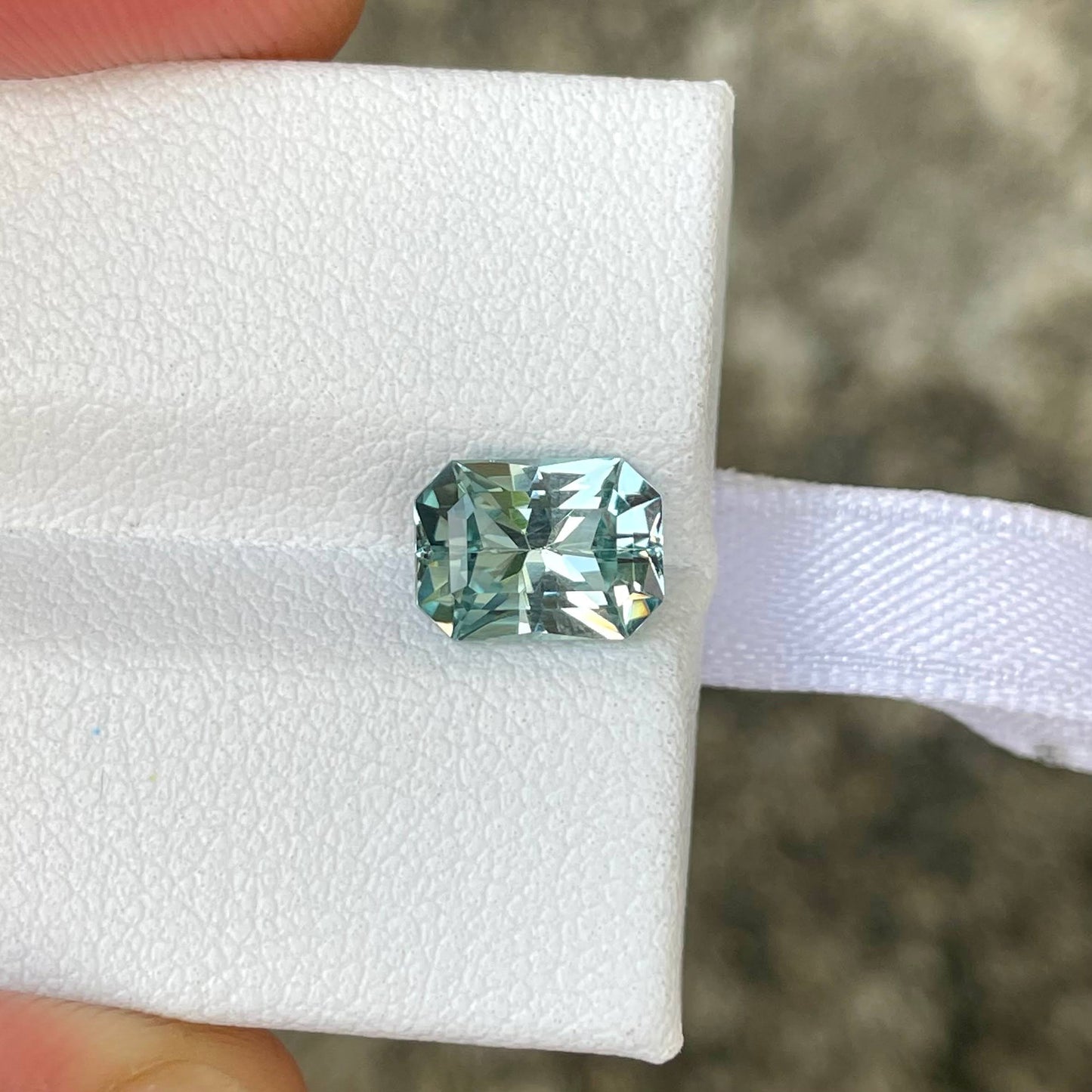 MantraMani Aquamarine Loose Gemstone – Authentic, Lab Certified | India - Angle 3