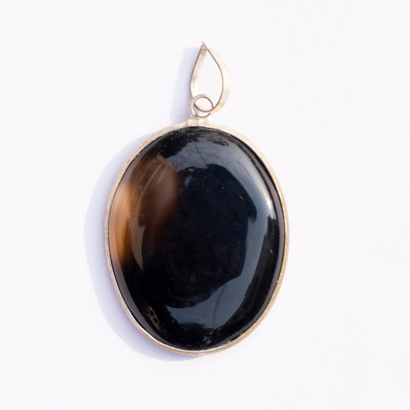 MantraMani® Black Onyx Crystal And Stone Necklace Oval Pendant Jewellery