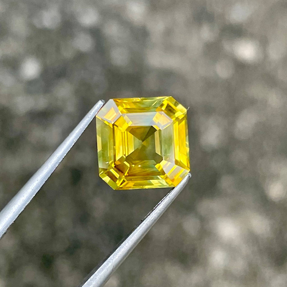 MantraMani Sapphire Loose Gemstone – Authentic, Lab Certified | India