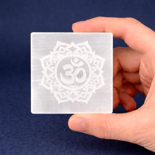 MantraMani SELENITE (Chandramani) – Plate - Cleansing, Charging other crystals,