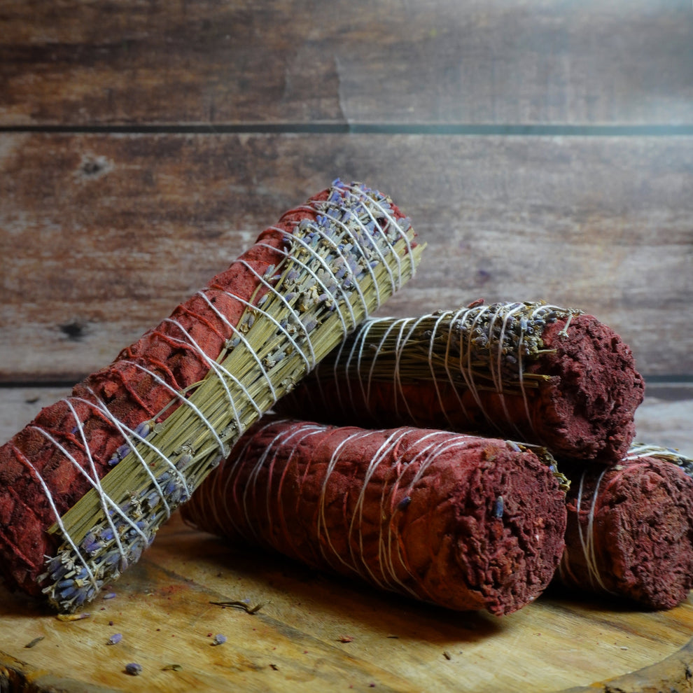 MantraMani DRAGON'S BLOOD & LAVENDER Smudge Stick