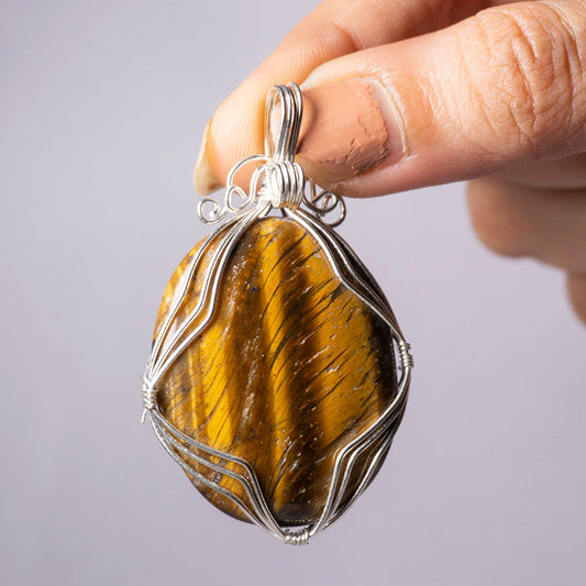 MantraMani Tiger's Eye Crystal Oval Pendant