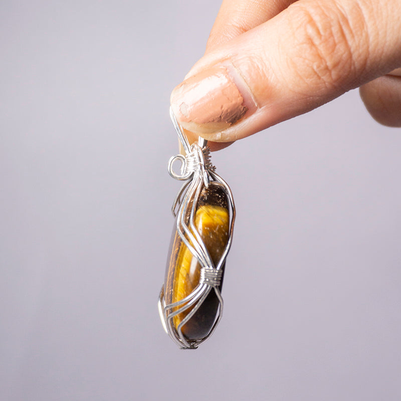 MantraMani Tiger's Eye Crystal Round Pendant