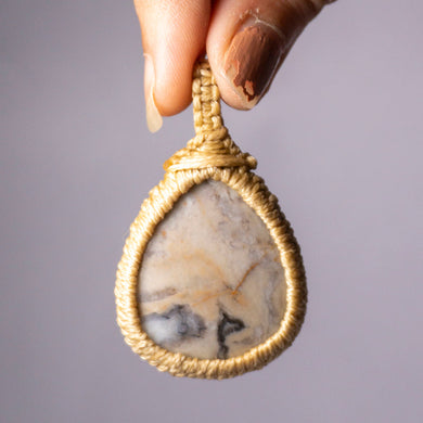 MantraMani® Indian Agate Crystal Crochet Pendant