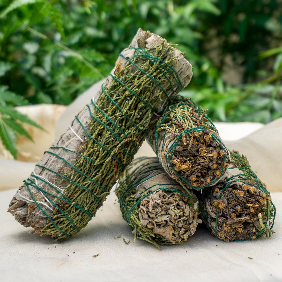 MantraMani CEDAR & SAGE Smudge Stick