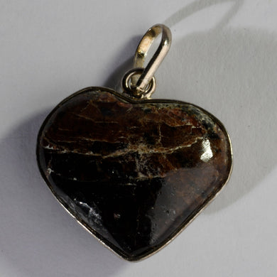 MantraMani® Garnet Crystal Mini Heart Pendant