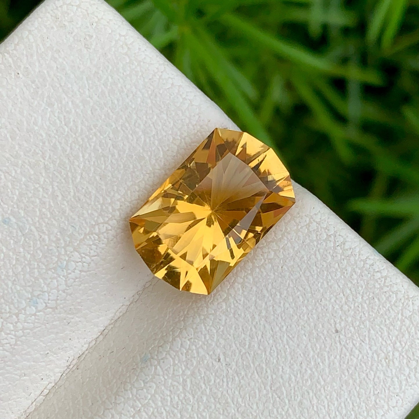 MantraMani Citrine Loose Gemstone – Authentic, Lab Certified | India - Angle 4