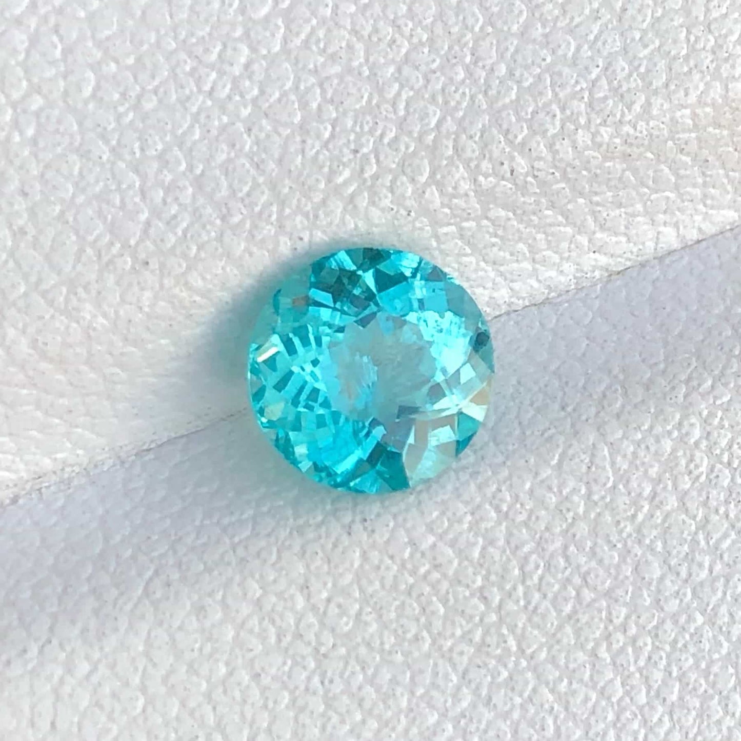 MantraMani® Apatite — Certified Natural Loose Gemstone