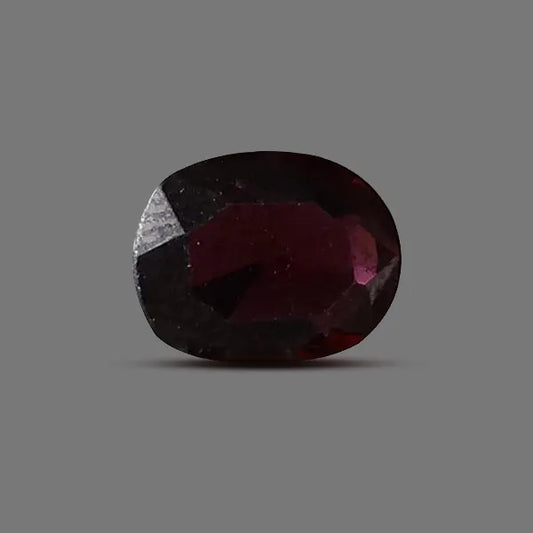 Red Garnet - 2.97 carats