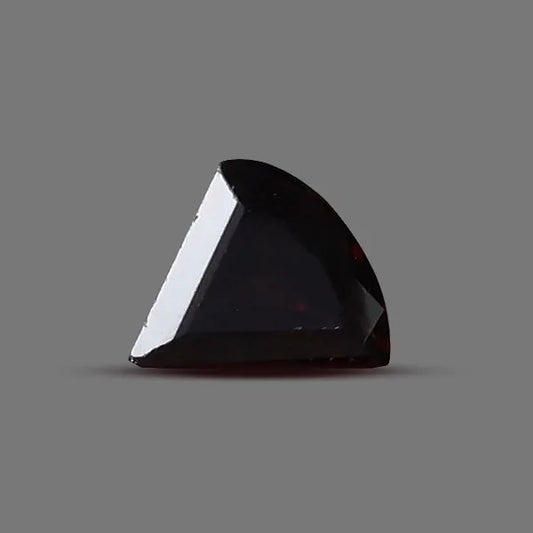 Red Garnet - 4.15 carats - MantraMani® Authentic Vedic Gemstone