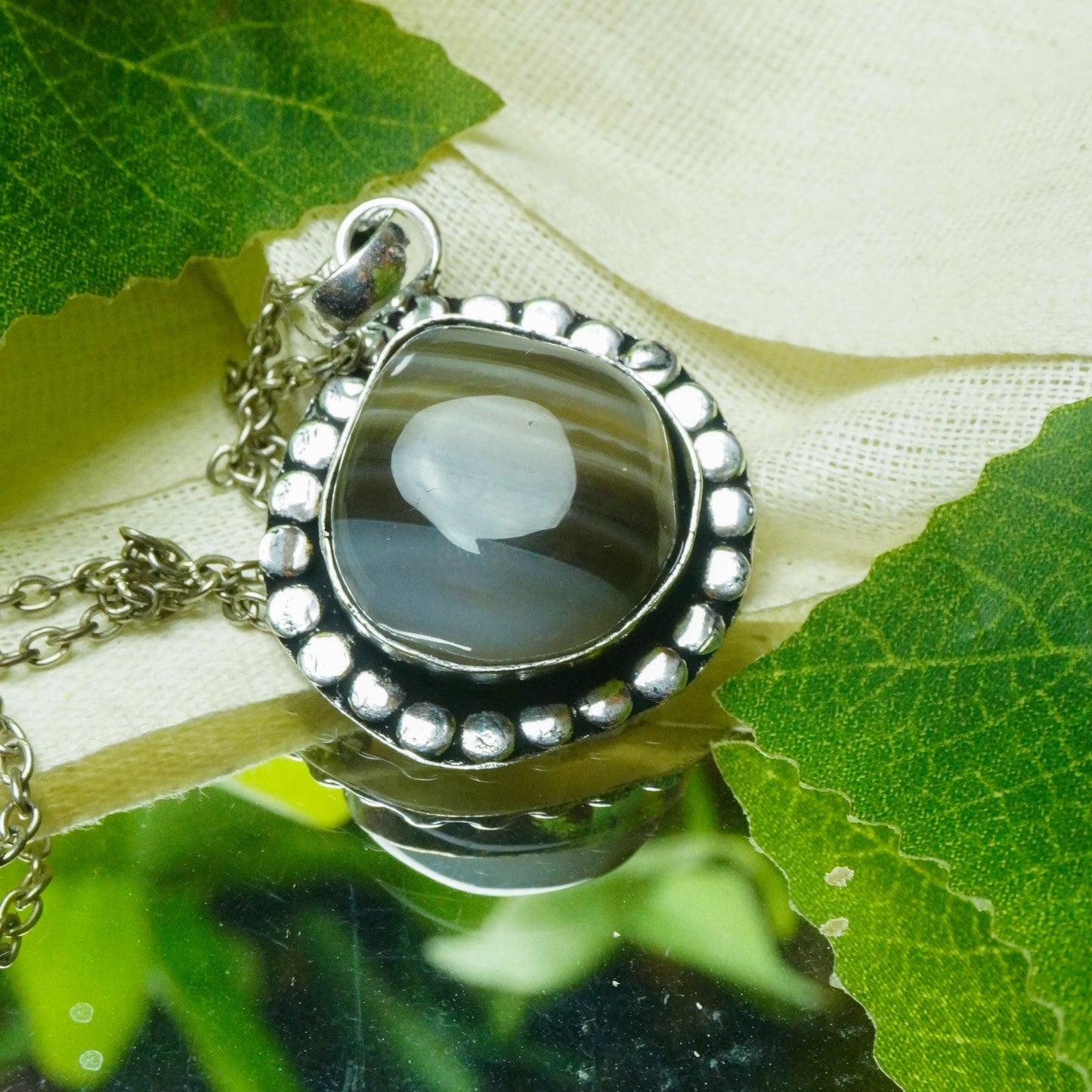 MantraMani® Sulemani Hakik Crystal Pendant | Natural Agate Pendant for Protection, Grounding & Spiritual Wellness