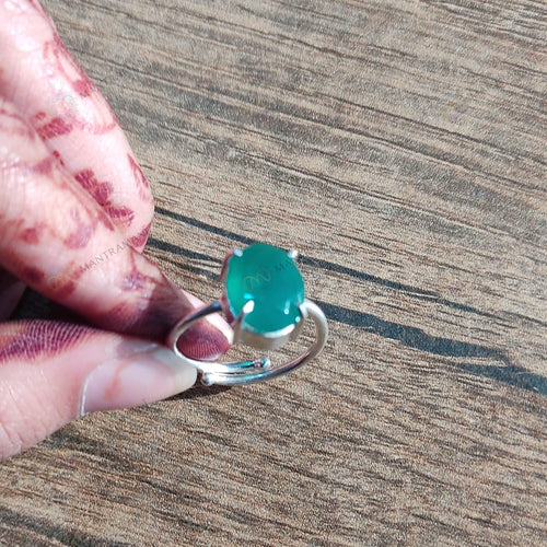 MantraMani® Green Onyx Ring: Encourages Self-Confidence and Willpower