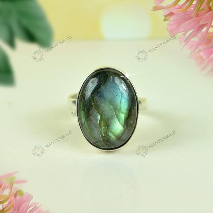 MantraMani® Labradorite Ring: Awaken Your Inner Power & Open Your Third Eye Chakra
