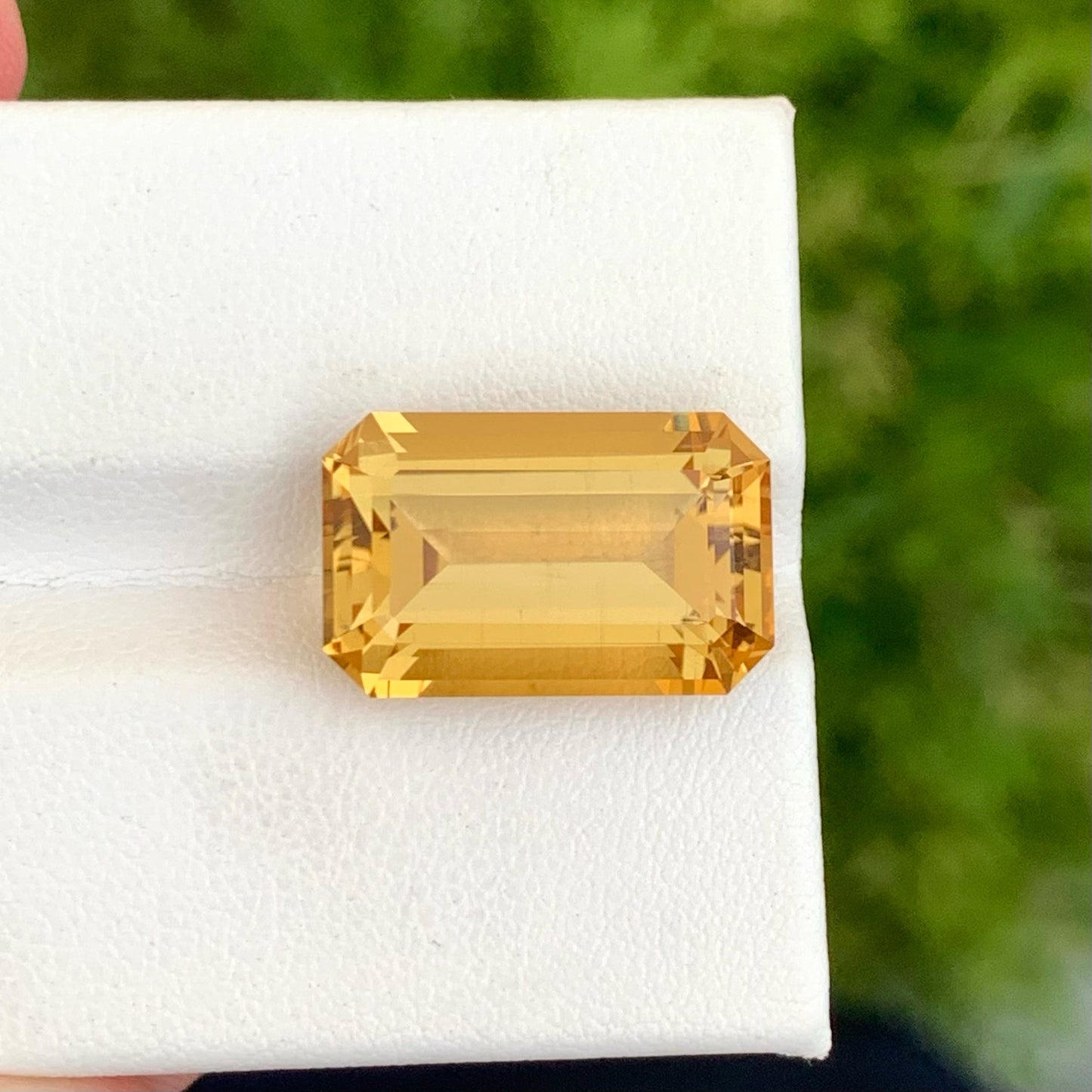 MantraMani Sunstone Loose Gemstone – Authentic, Lab Certified | India - Angle 3
